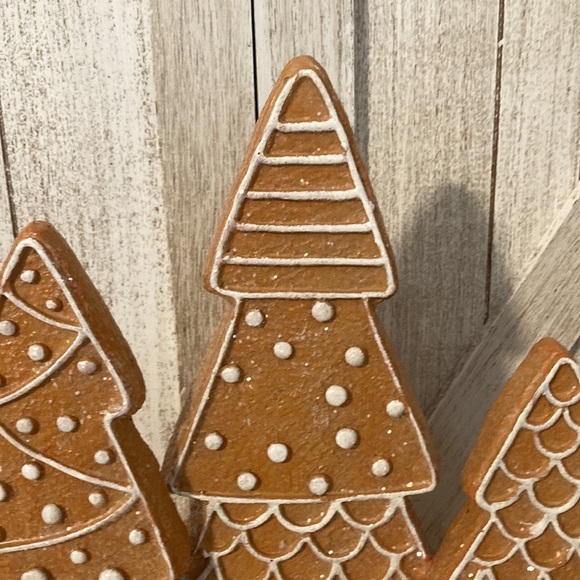 Gingerbread Trees Tabletop Decor - Picture 3 of 10